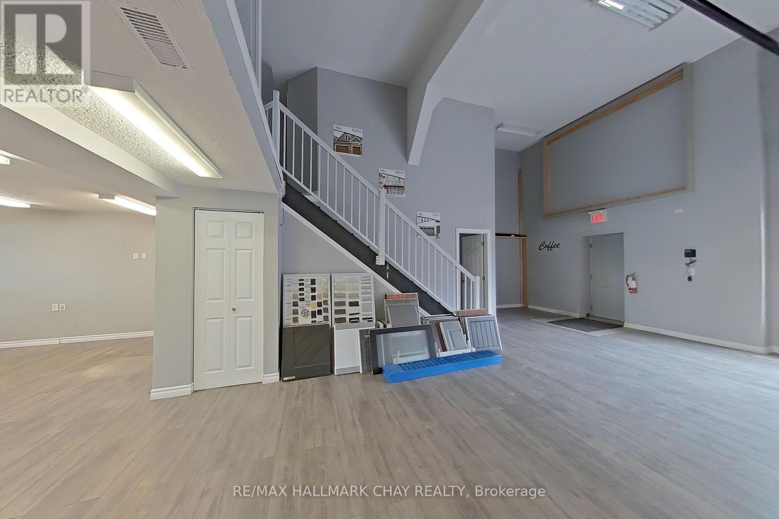 717950 Highway 6 Property Photo 9