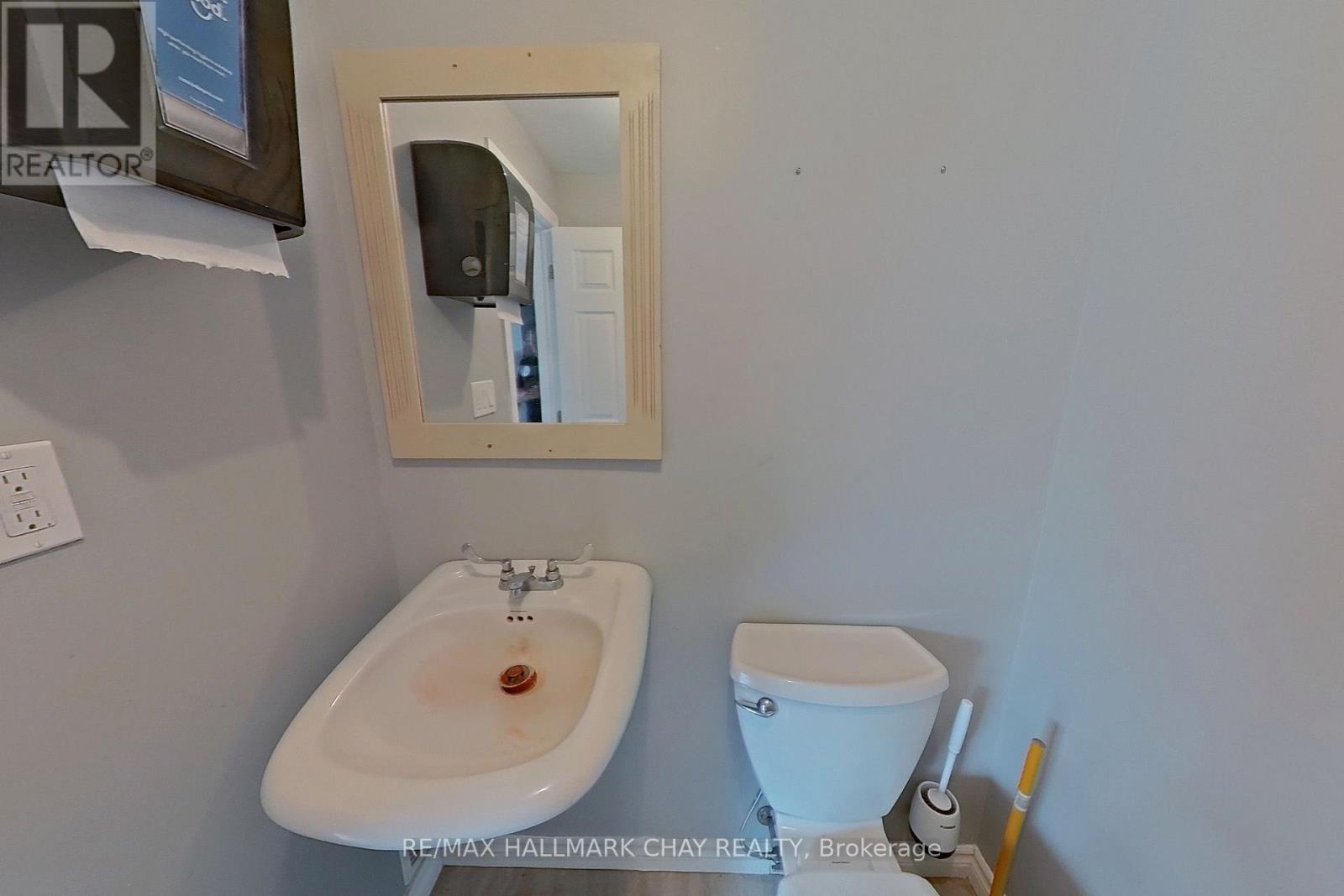 717950 Highway 6 Property Photo 12