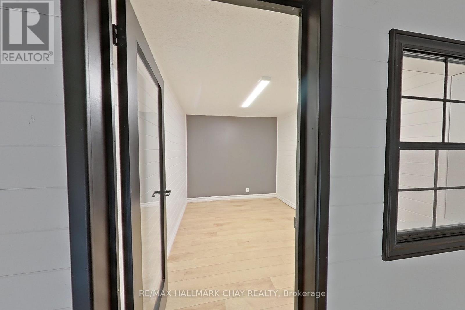 717950 Highway 6 Property Photo 21