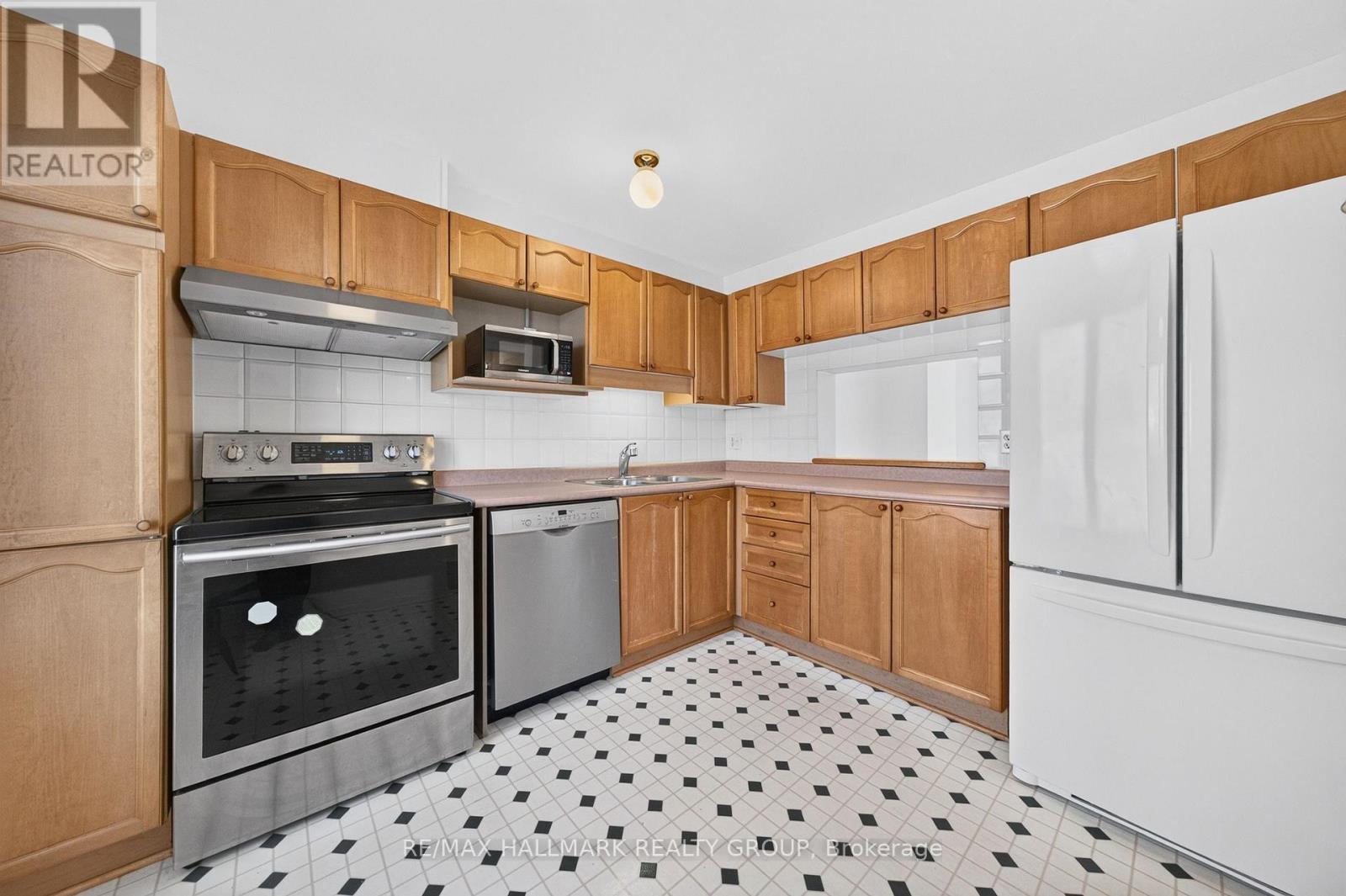 122 Costello Avenue Property Photo 17
