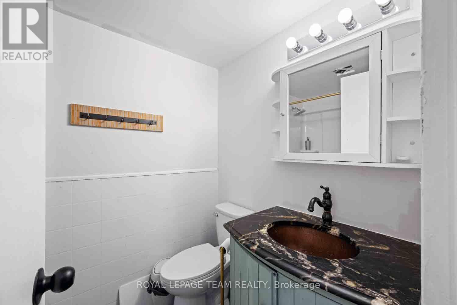 409 - 2000 Jasmine Crescent Property Photo 20