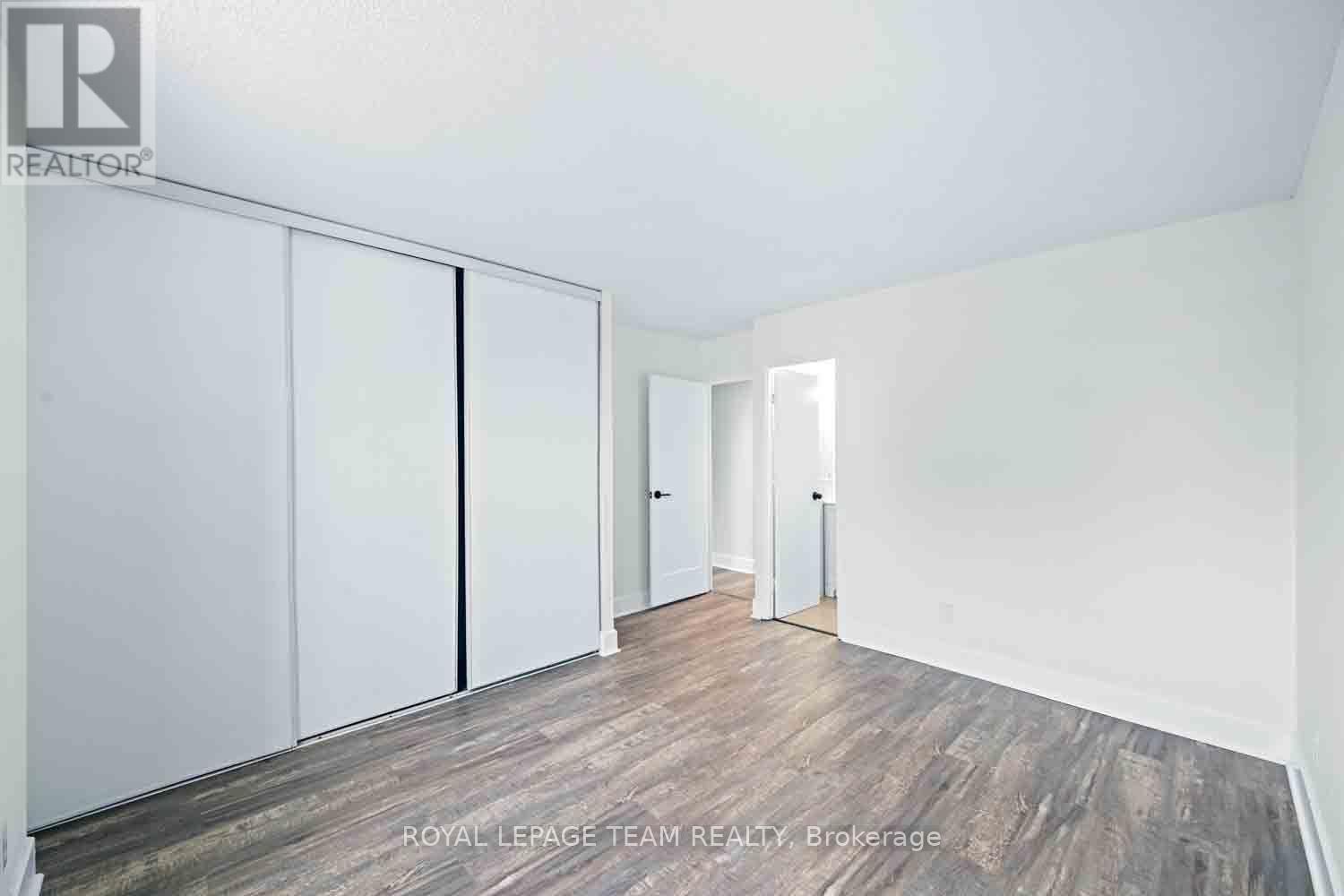 409 - 2000 Jasmine Crescent Property Photo 24