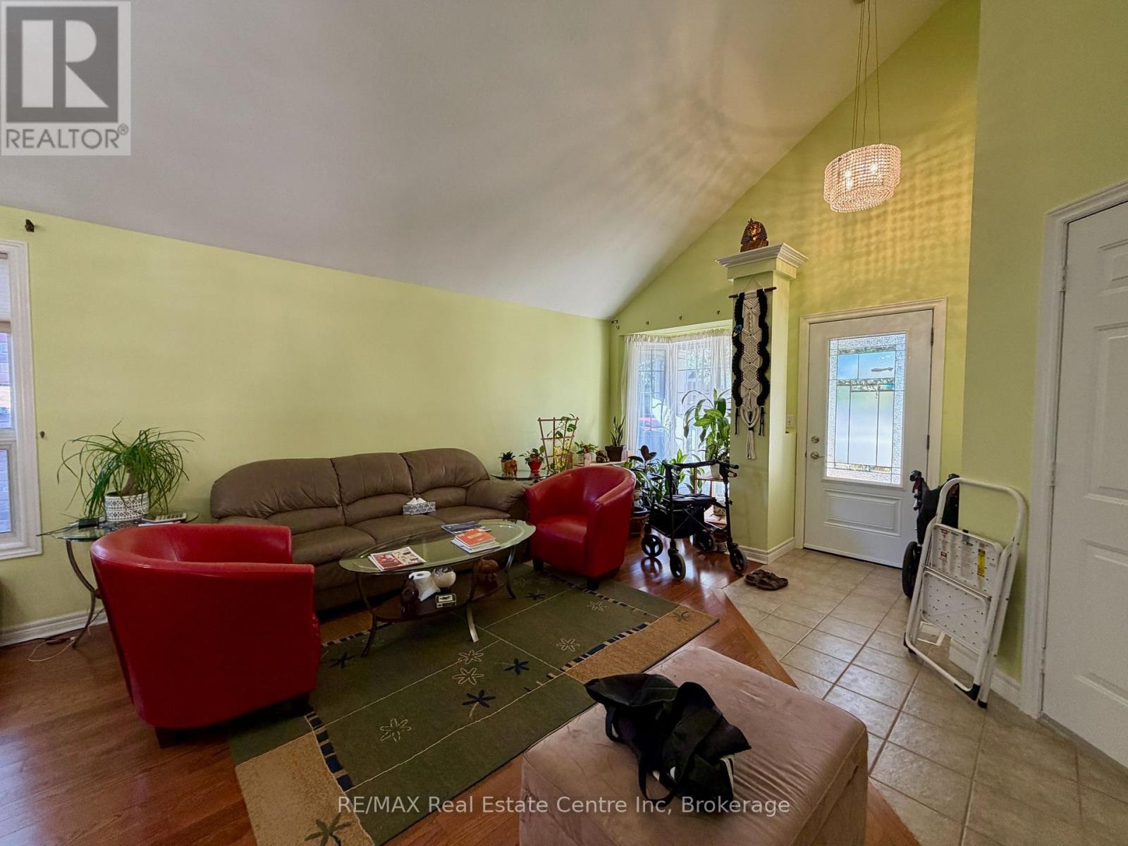 162 Clairfields Drive W Property Photo 2