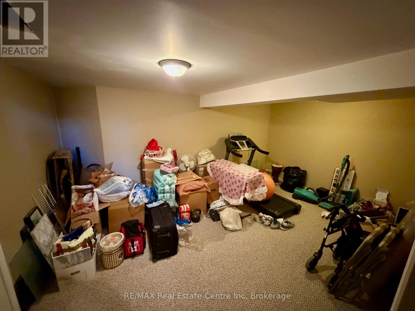 162 Clairfields Drive W Property Photo 15
