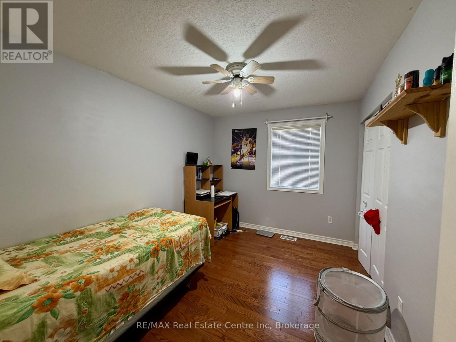 162 Clairfields Drive W Property Photo 18