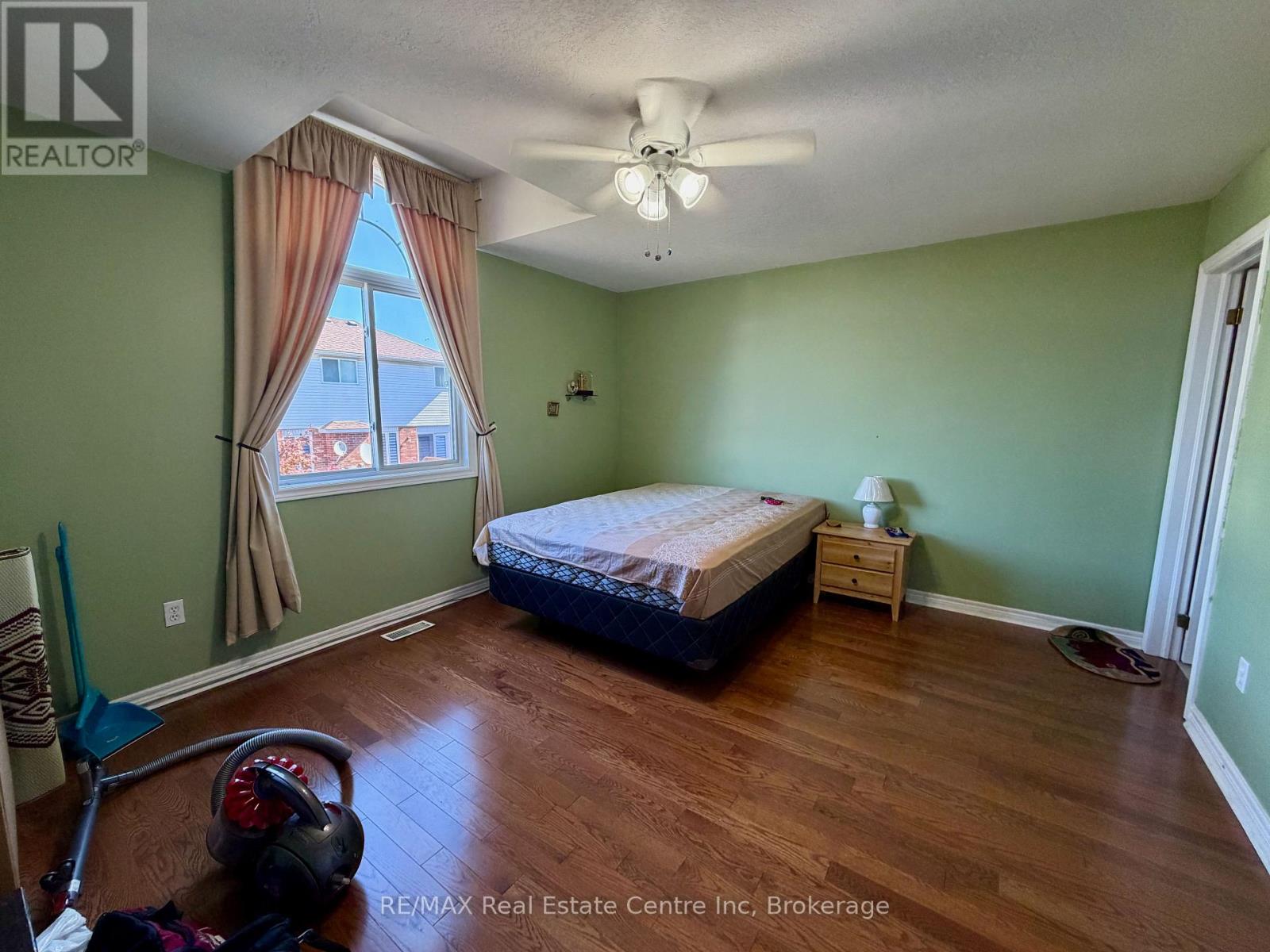 162 Clairfields Drive W Property Photo 19
