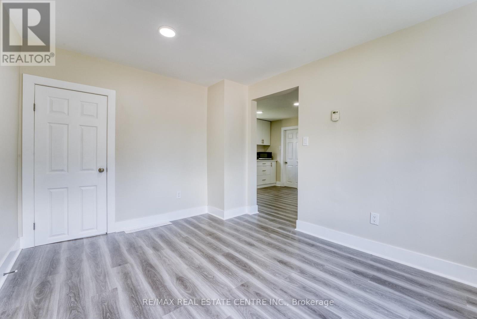 88 Lorne Avenue Property Photo 10