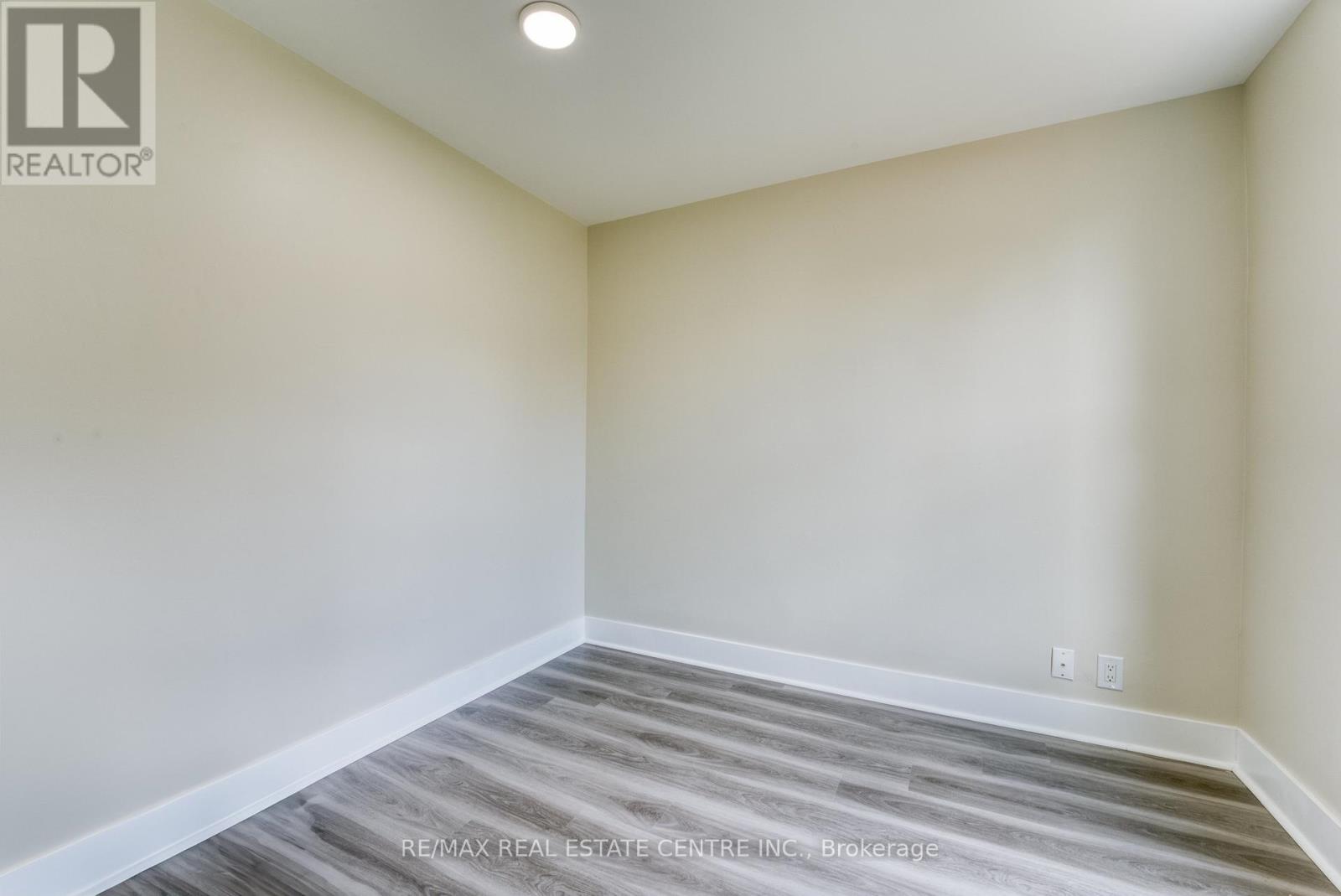 88 Lorne Avenue Property Photo 16