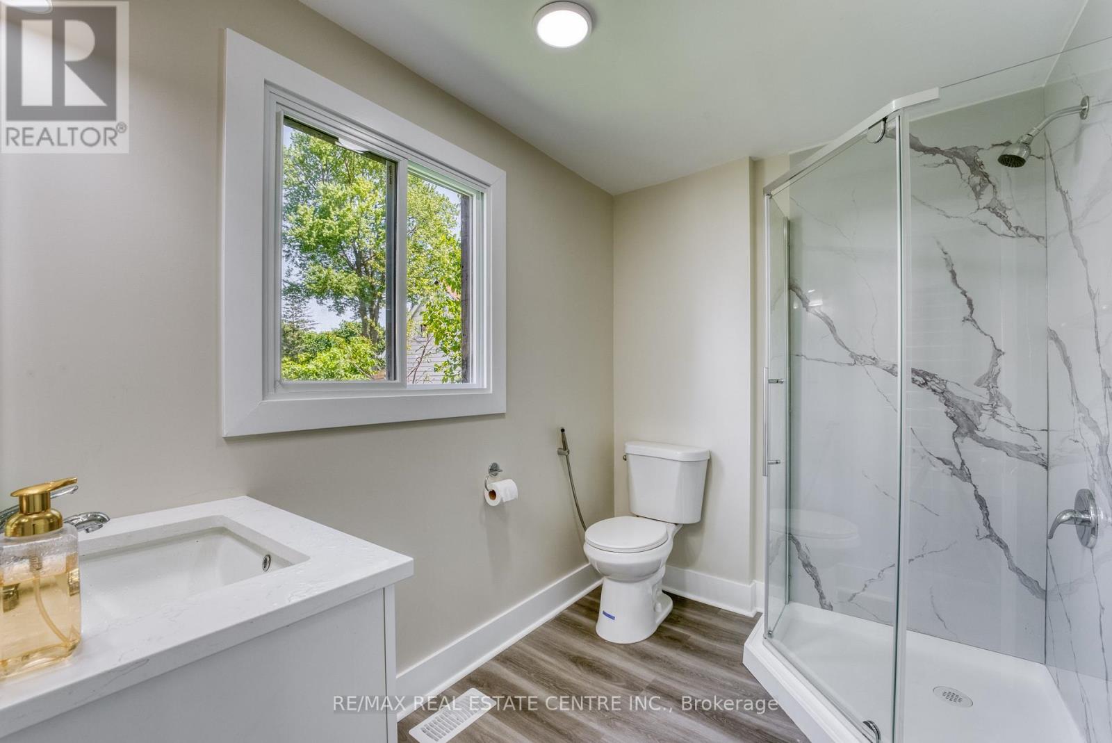 88 Lorne Avenue Property Photo 25