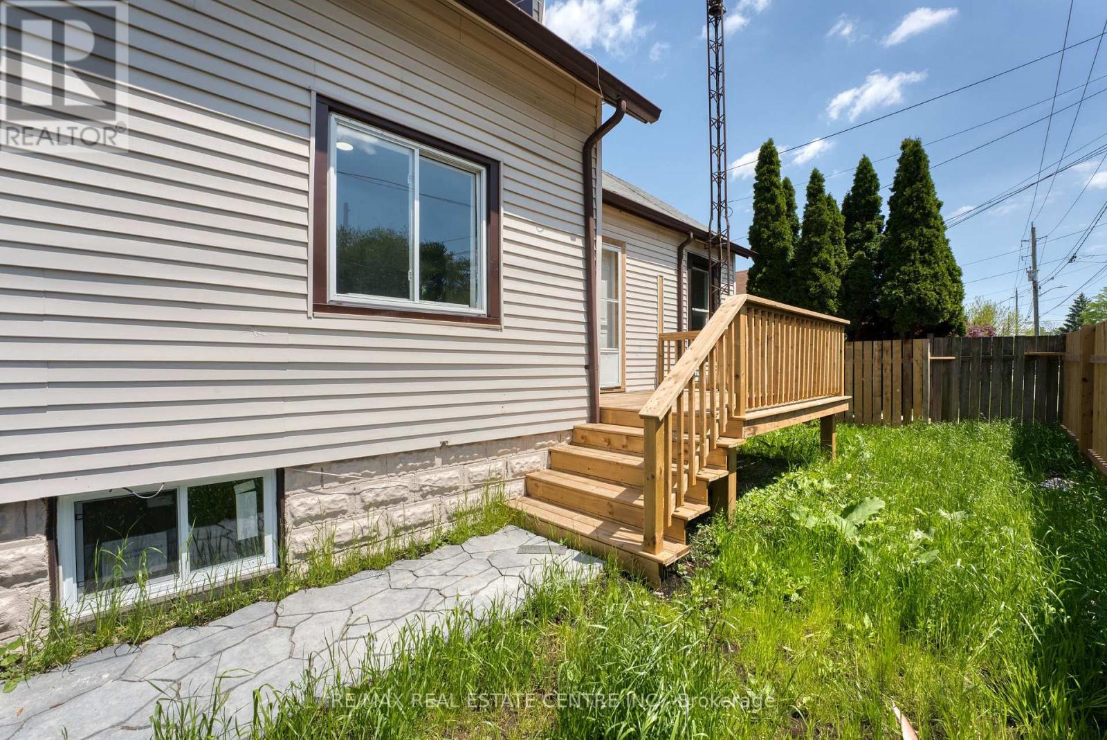 88 Lorne Avenue Property Photo 30