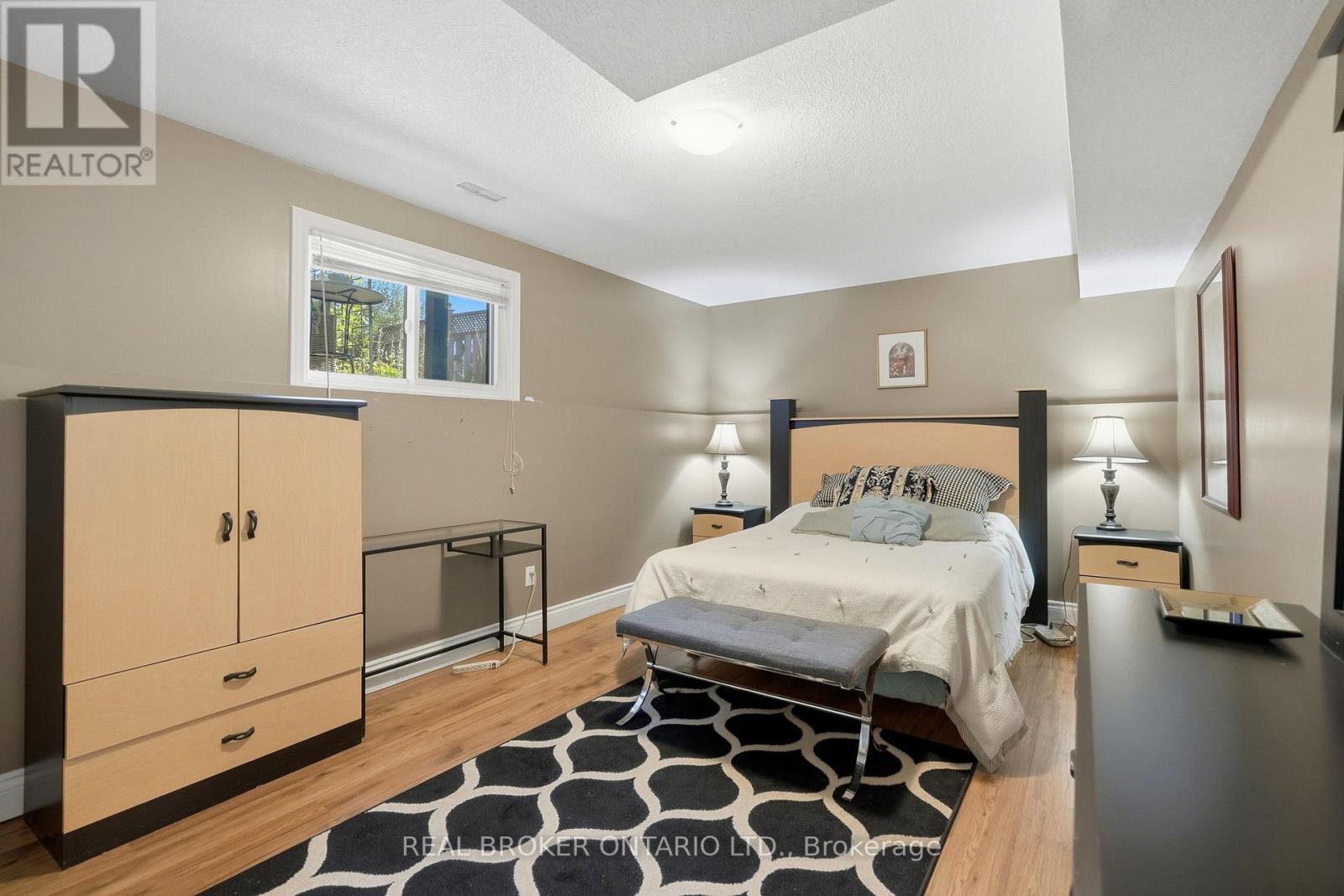 8 Moyle Drive Property Photo 30