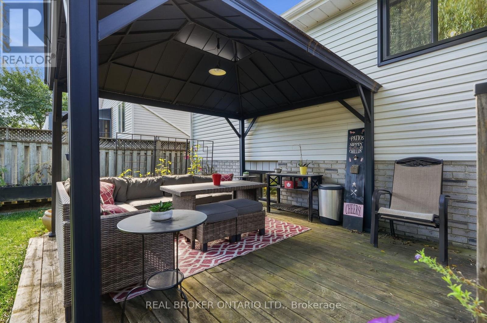 8 Moyle Drive Property Photo 40