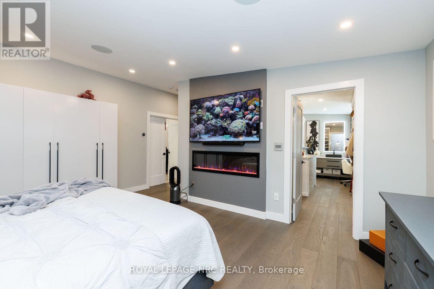 100 Marsdale Drive Property Photo 19