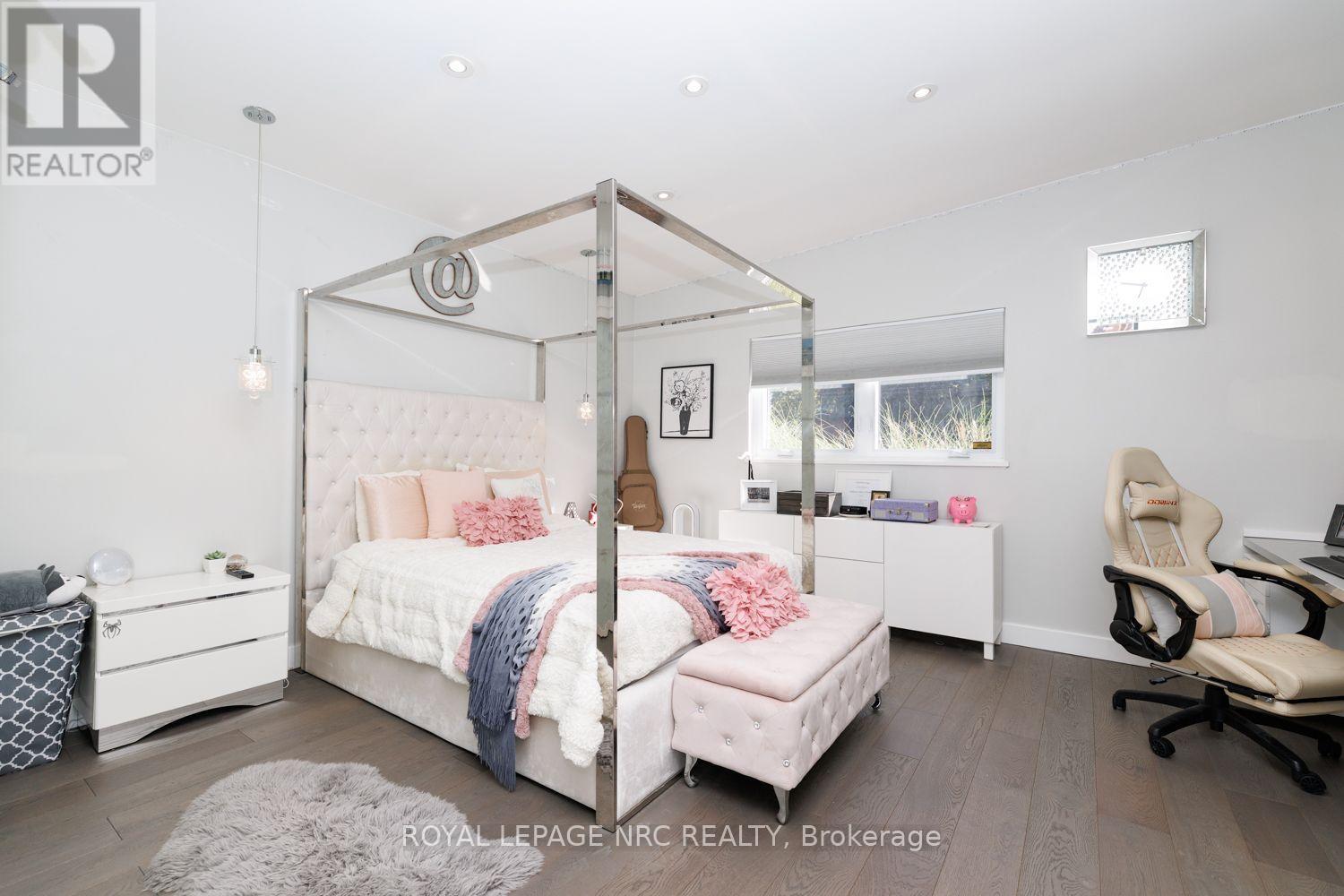 100 Marsdale Drive Property Photo 28