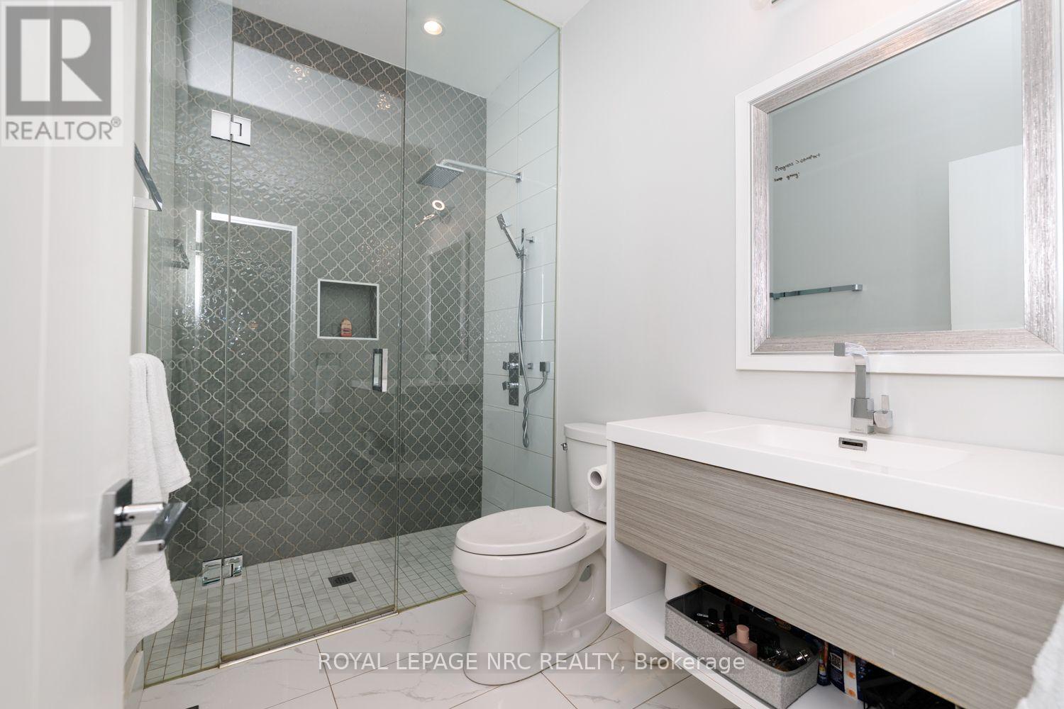 100 Marsdale Drive Property Photo 30