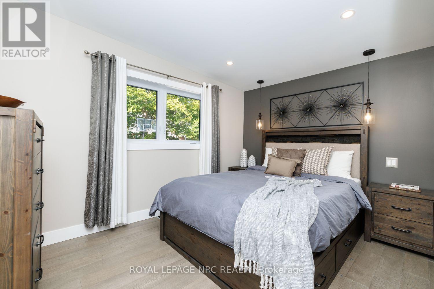 100 Marsdale Drive Property Photo 32