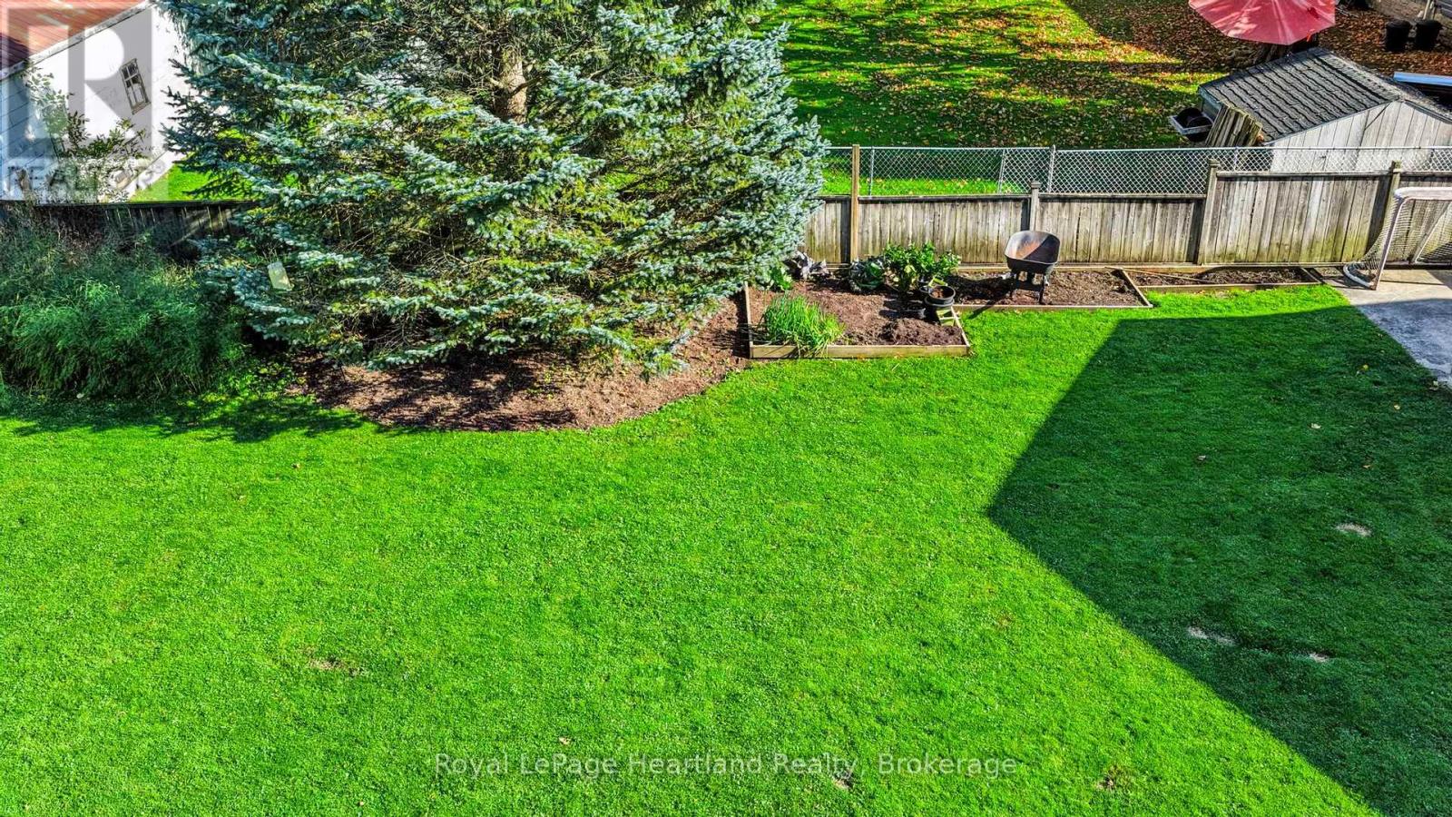 107 Mary Street Property Photo 41