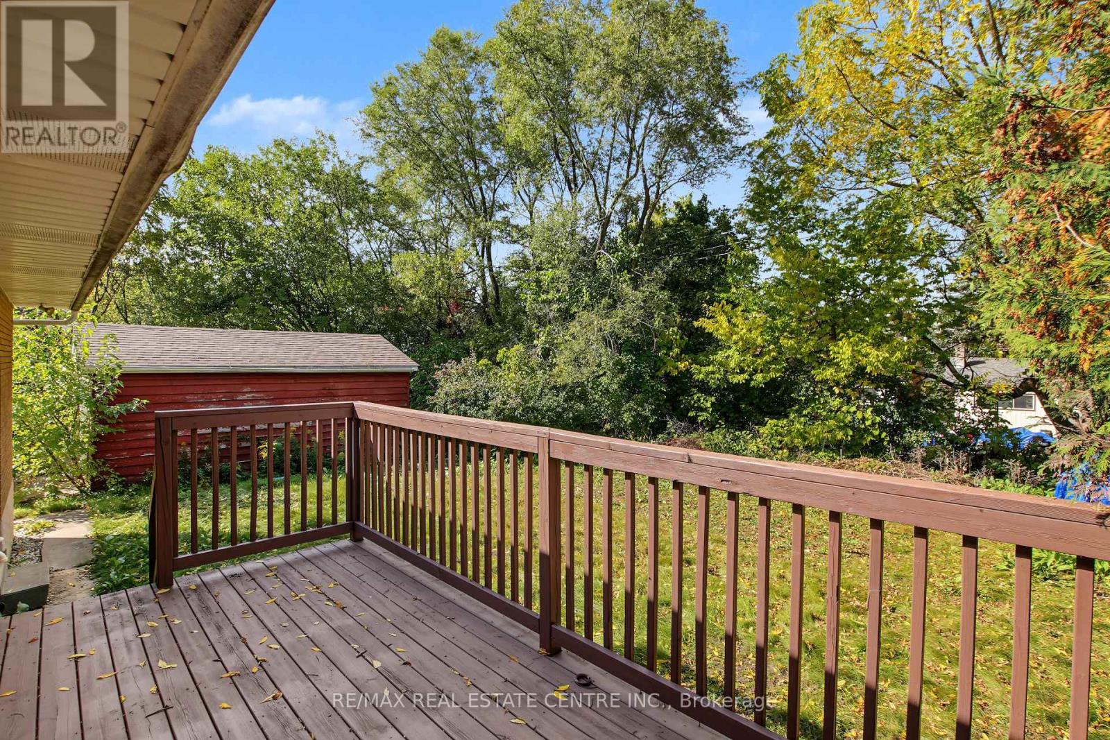 143 Elgin Crescent Property Photo 31