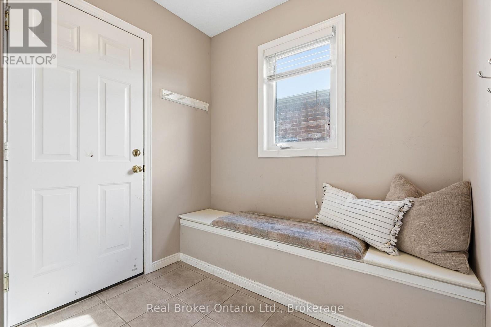 225 Summerfield Drive Property Photo 22