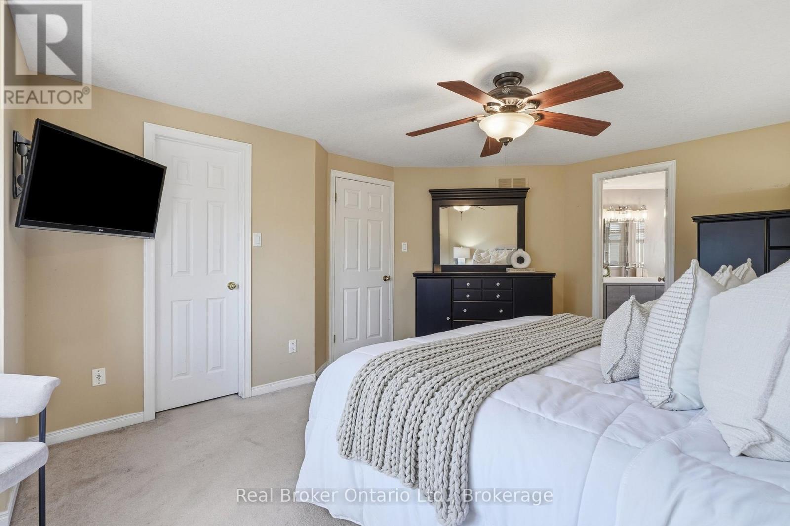 225 Summerfield Drive Property Photo 26