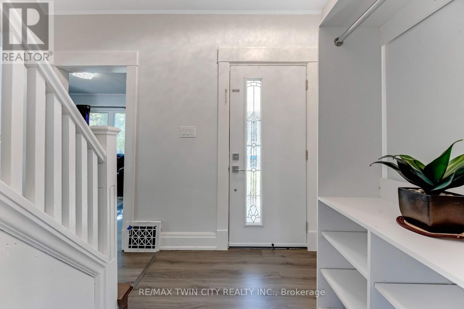 116 Victoria Avenue Property Photo 4