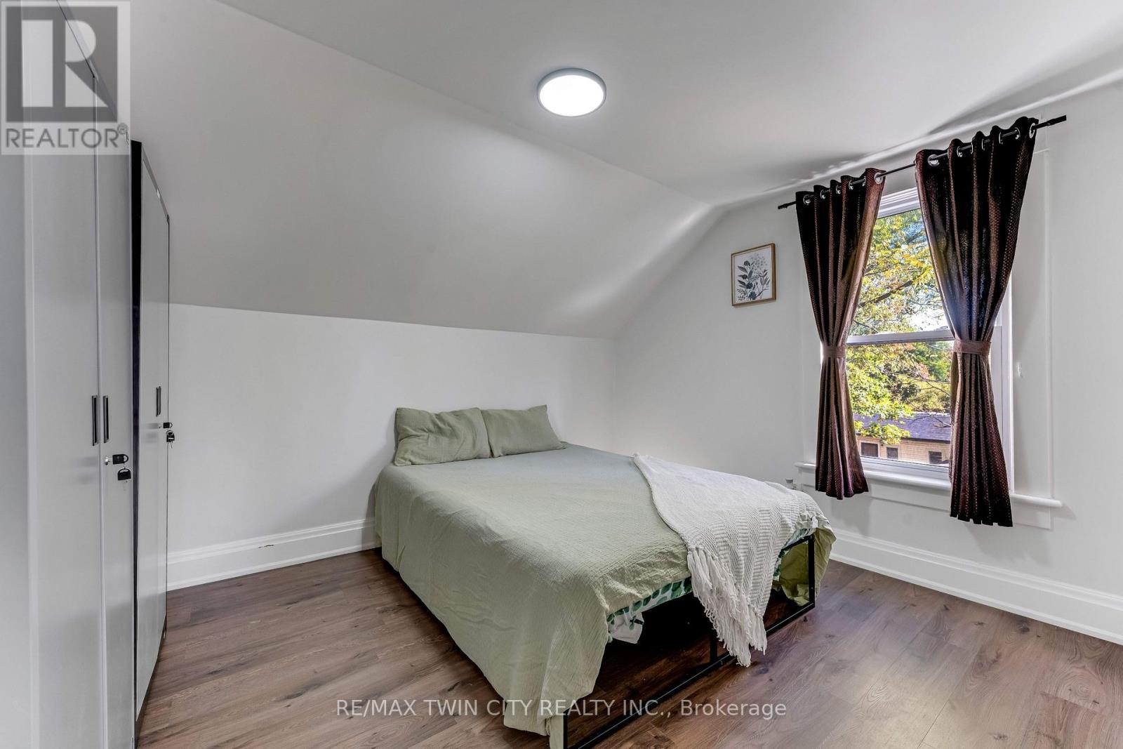 116 Victoria Avenue Property Photo 29