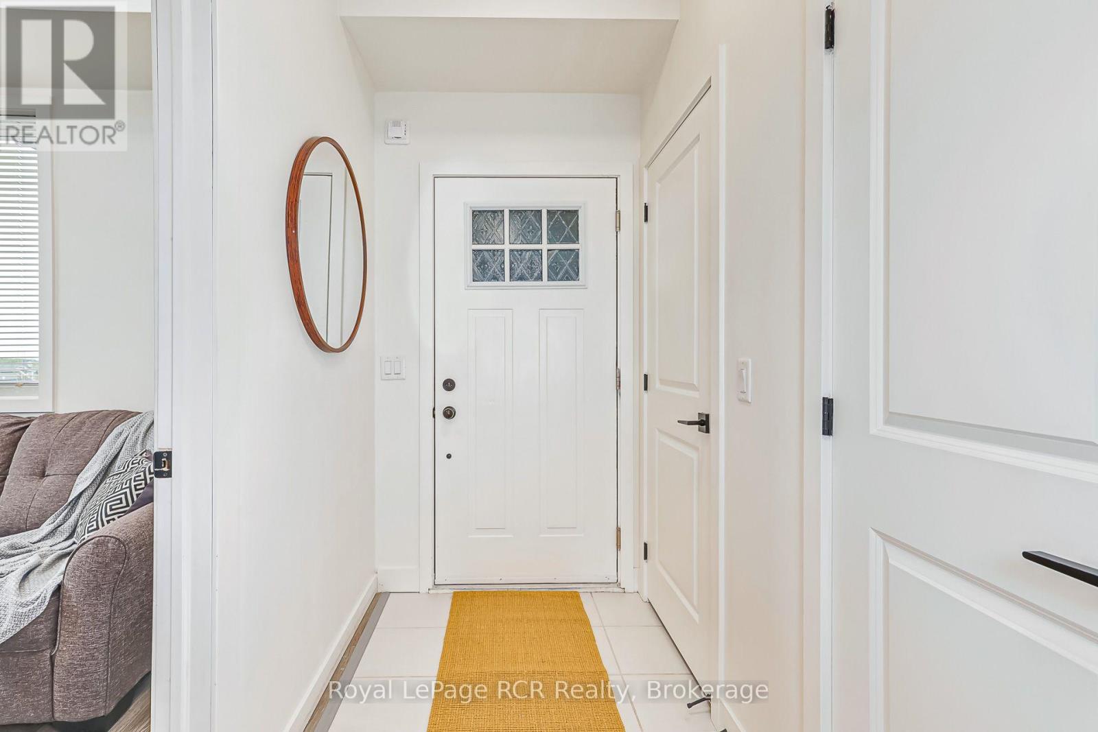401 - 20 Beckwith Lane Property Photo 5