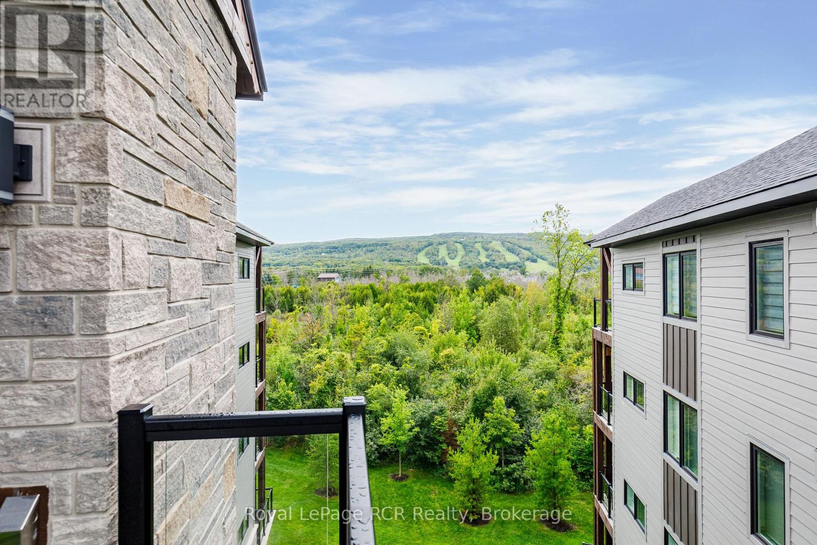 401 - 20 Beckwith Lane Property Photo 26