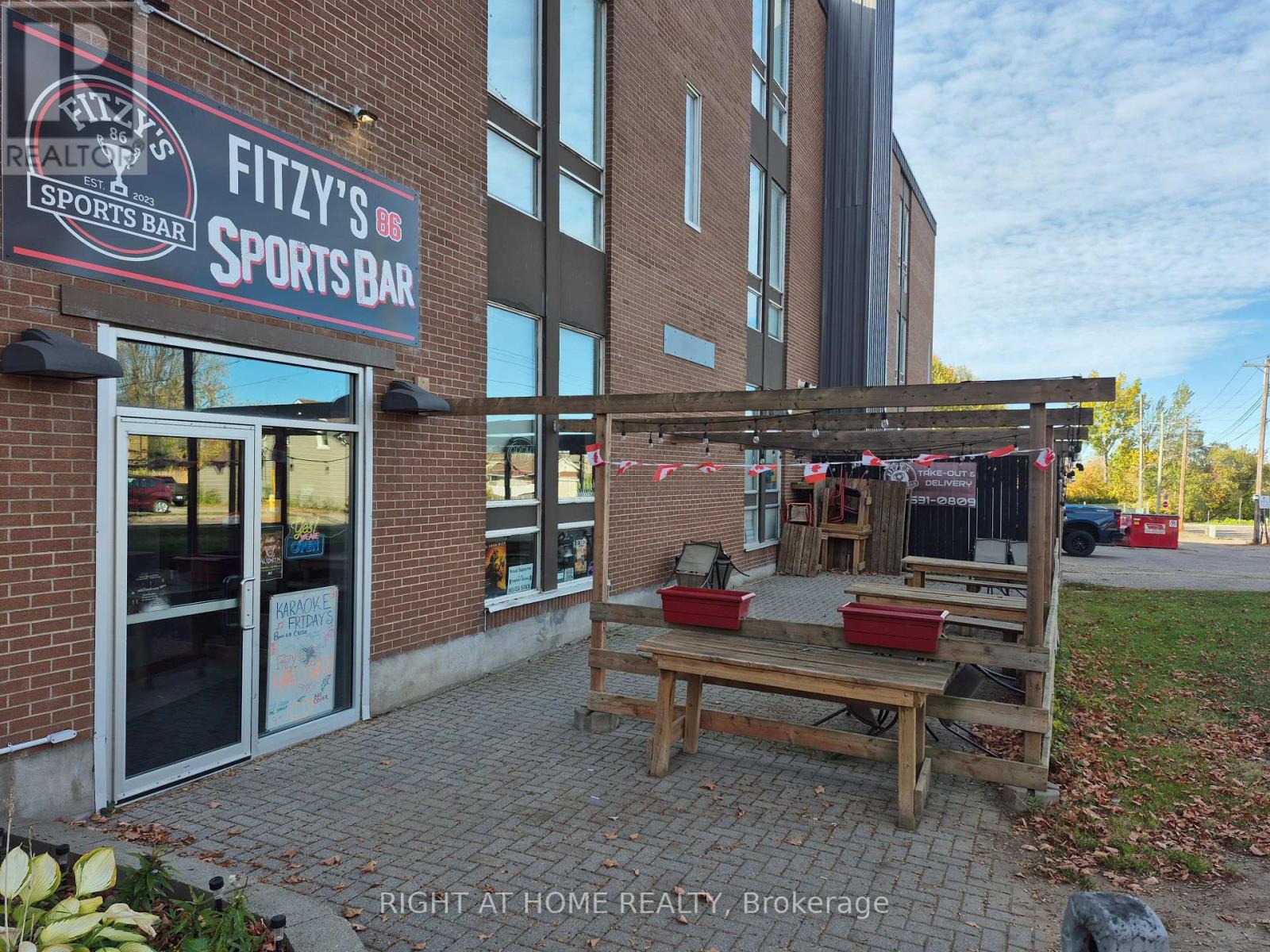 150 Peter Street Property Photo 1