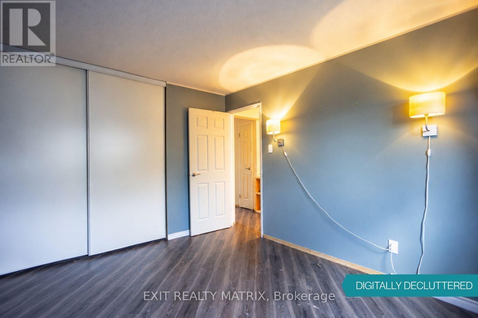 3006 Fairlea Crescent Property Photo 12