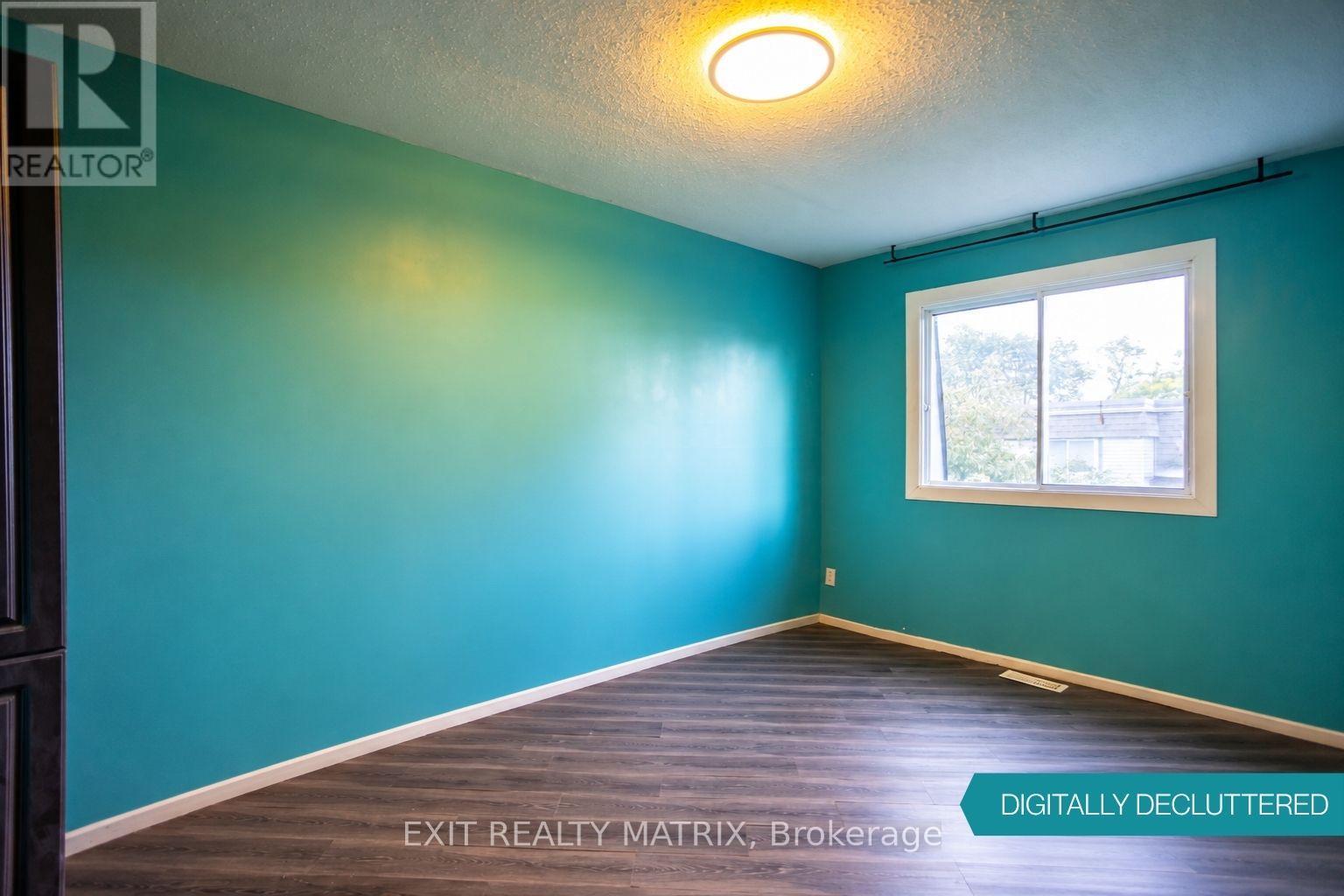 3006 Fairlea Crescent Property Photo 14