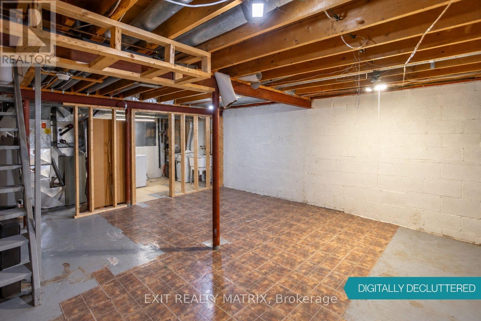 3006 Fairlea Crescent Property Photo 18