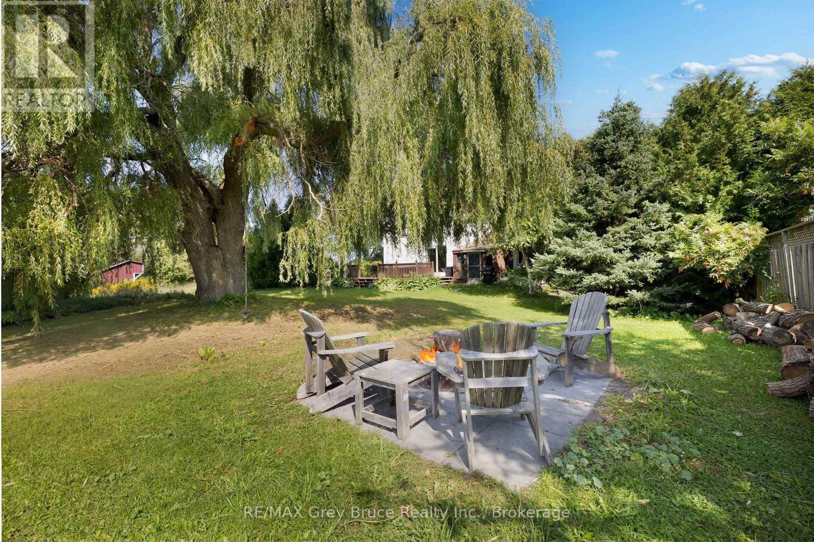 7011 Highway 6 Property Photo 3