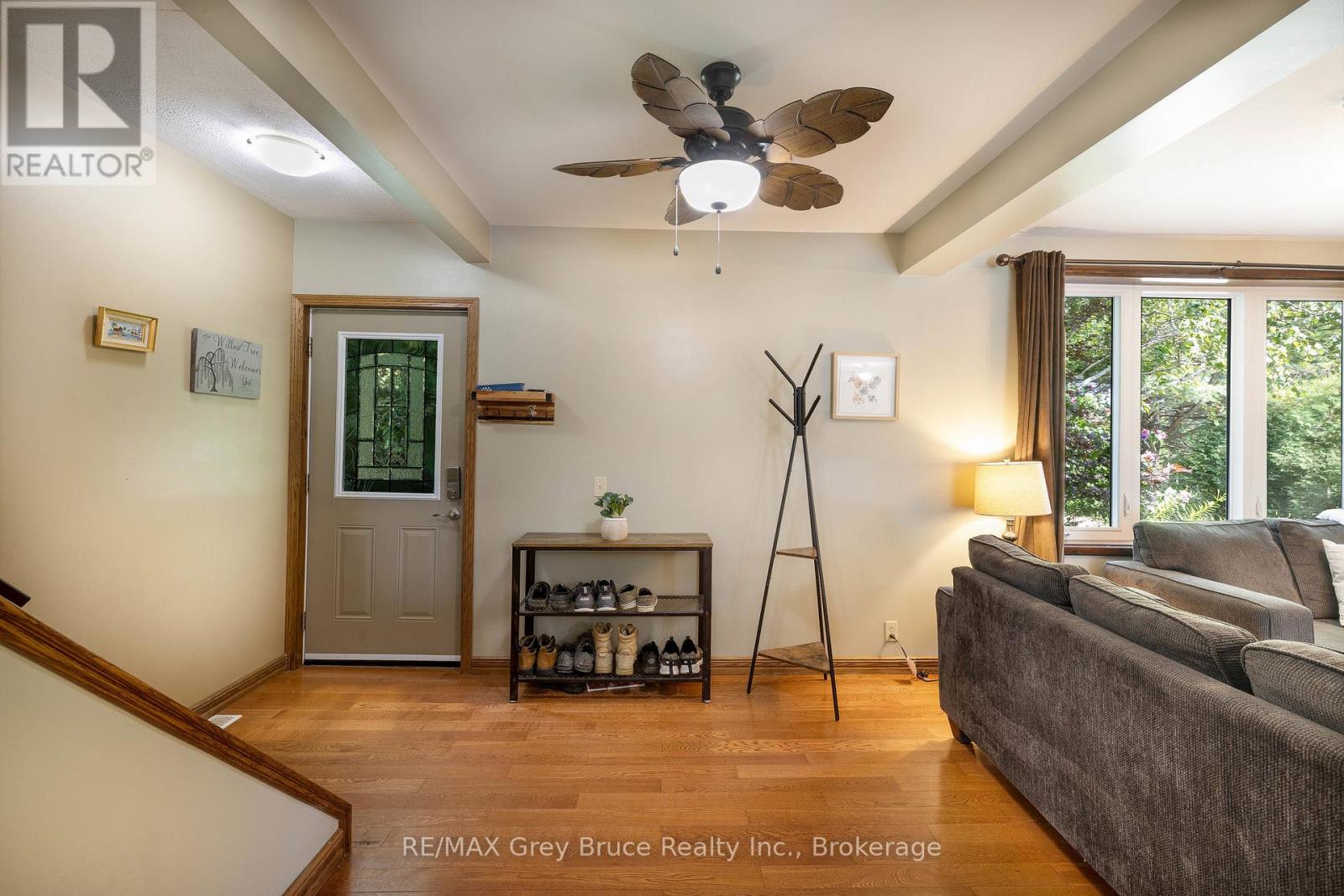 7011 Highway 6 Property Photo 6