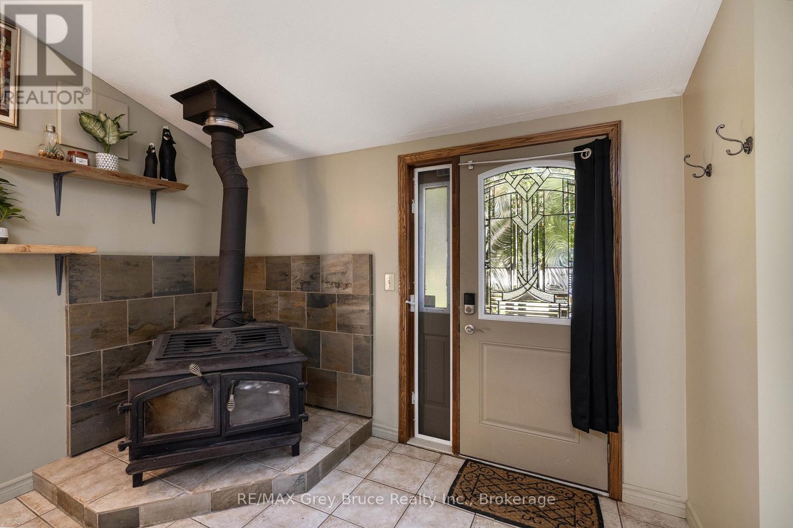 7011 Highway 6 Property Photo 25