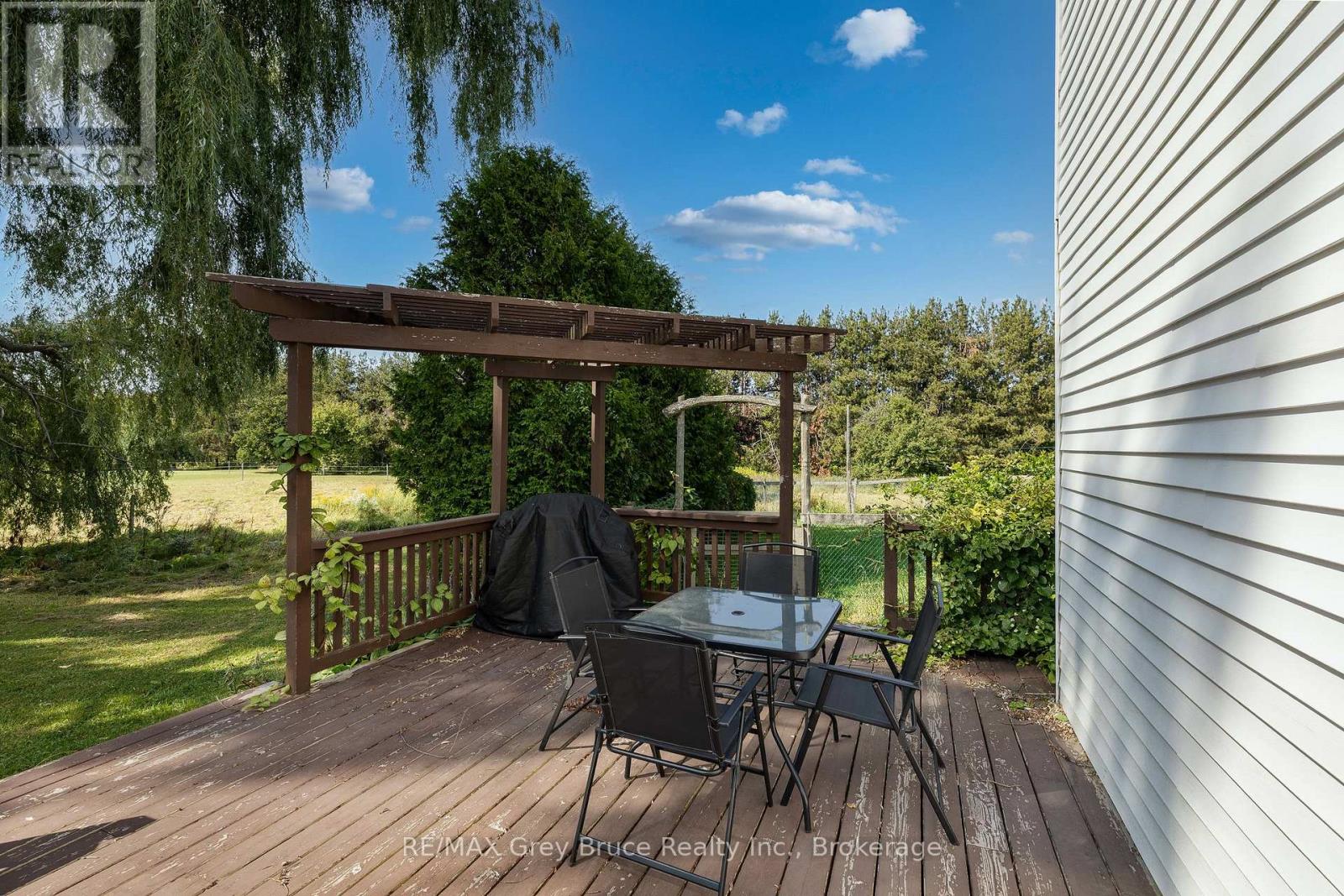 7011 Highway 6 Property Photo 32