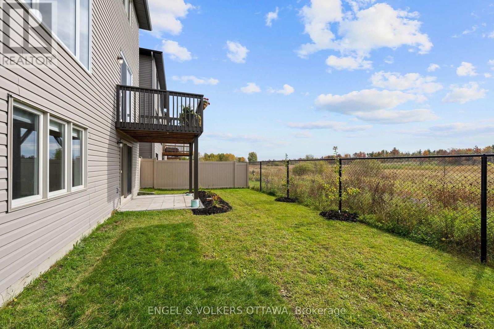 154 Winterhaven Drive Property Photo 40