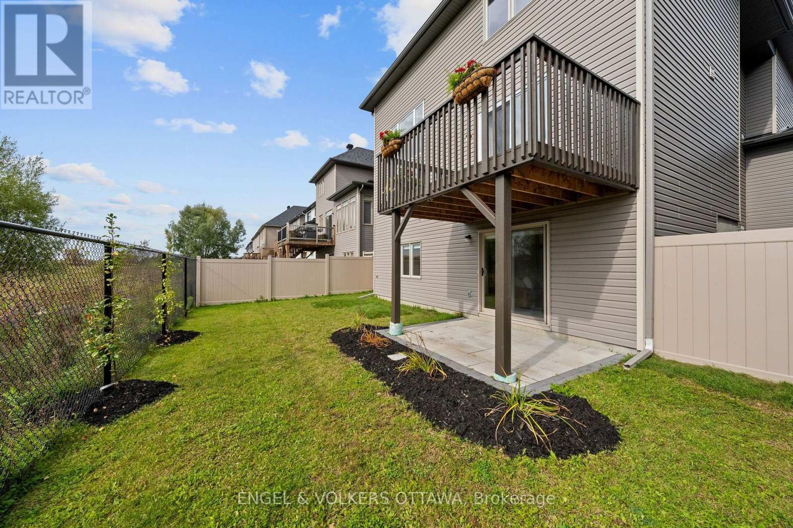 154 Winterhaven Drive Property Photo 39
