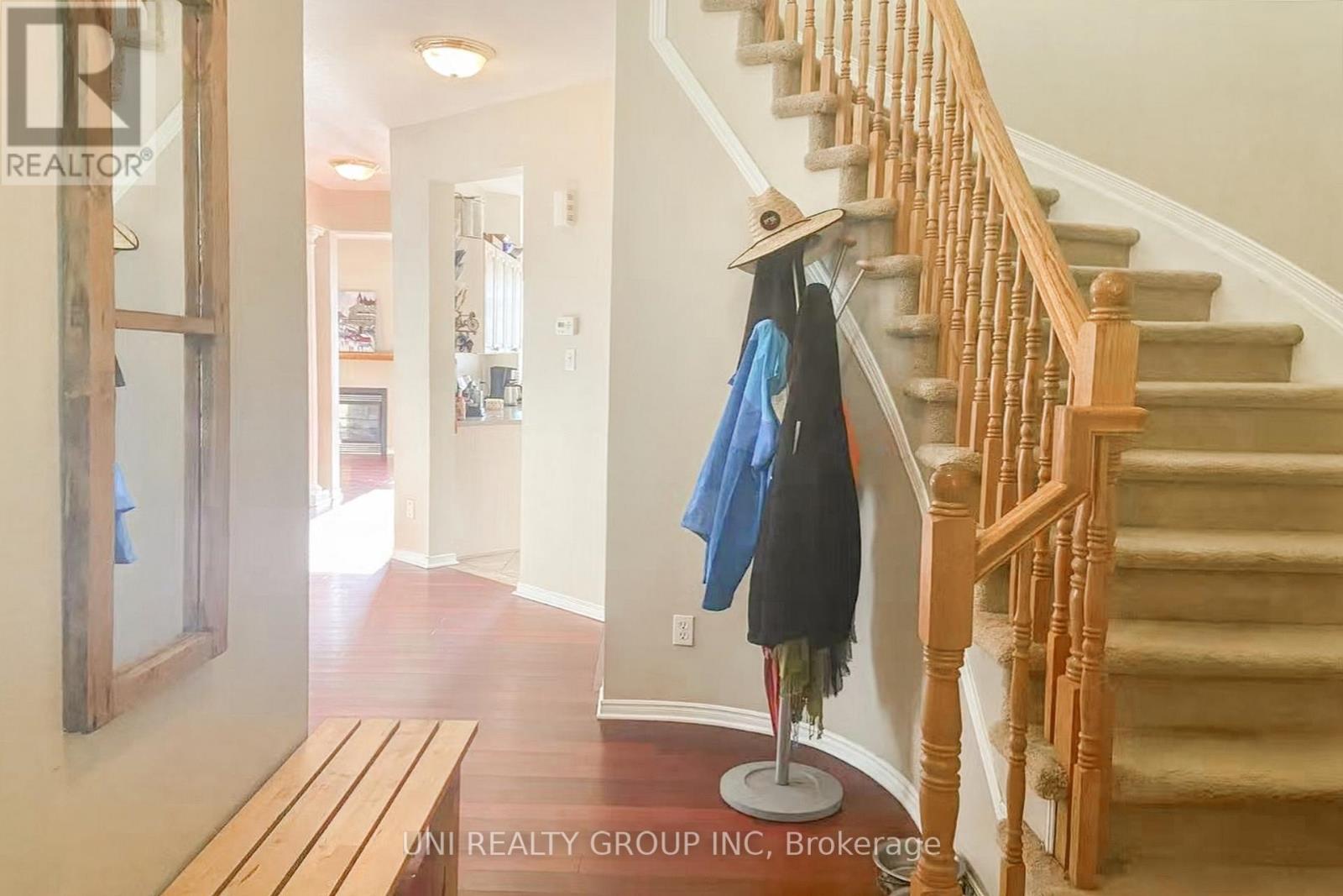 131 Lamplighters Drive Property Photo 3