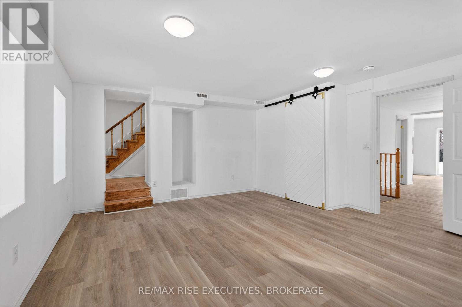 750 Moira Road Property Photo 9