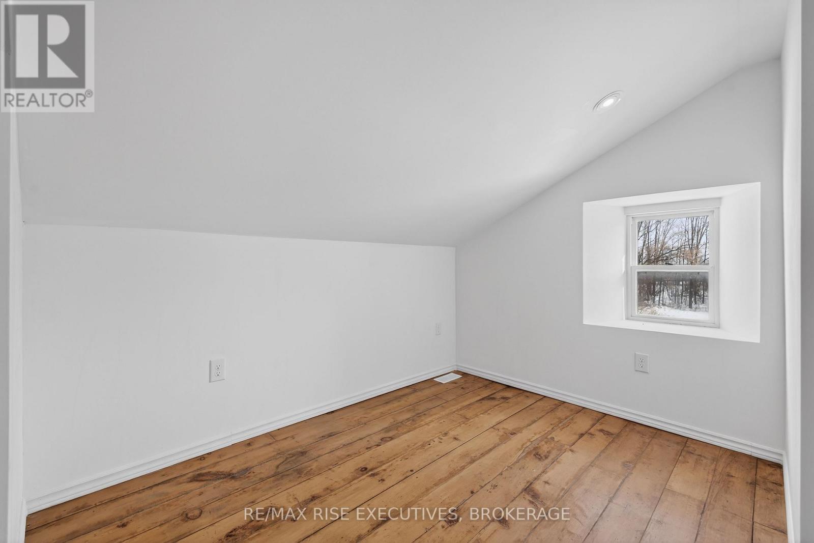 750 Moira Road Property Photo 29