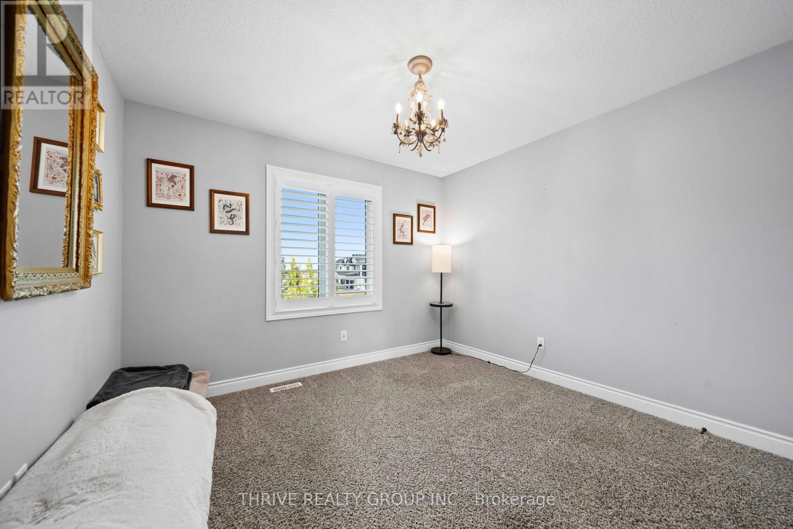 12 Ashwood Crescent Property Photo 24