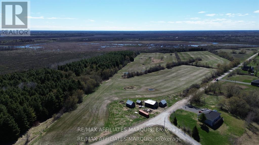 520 Pioneer Road Property Photo 1