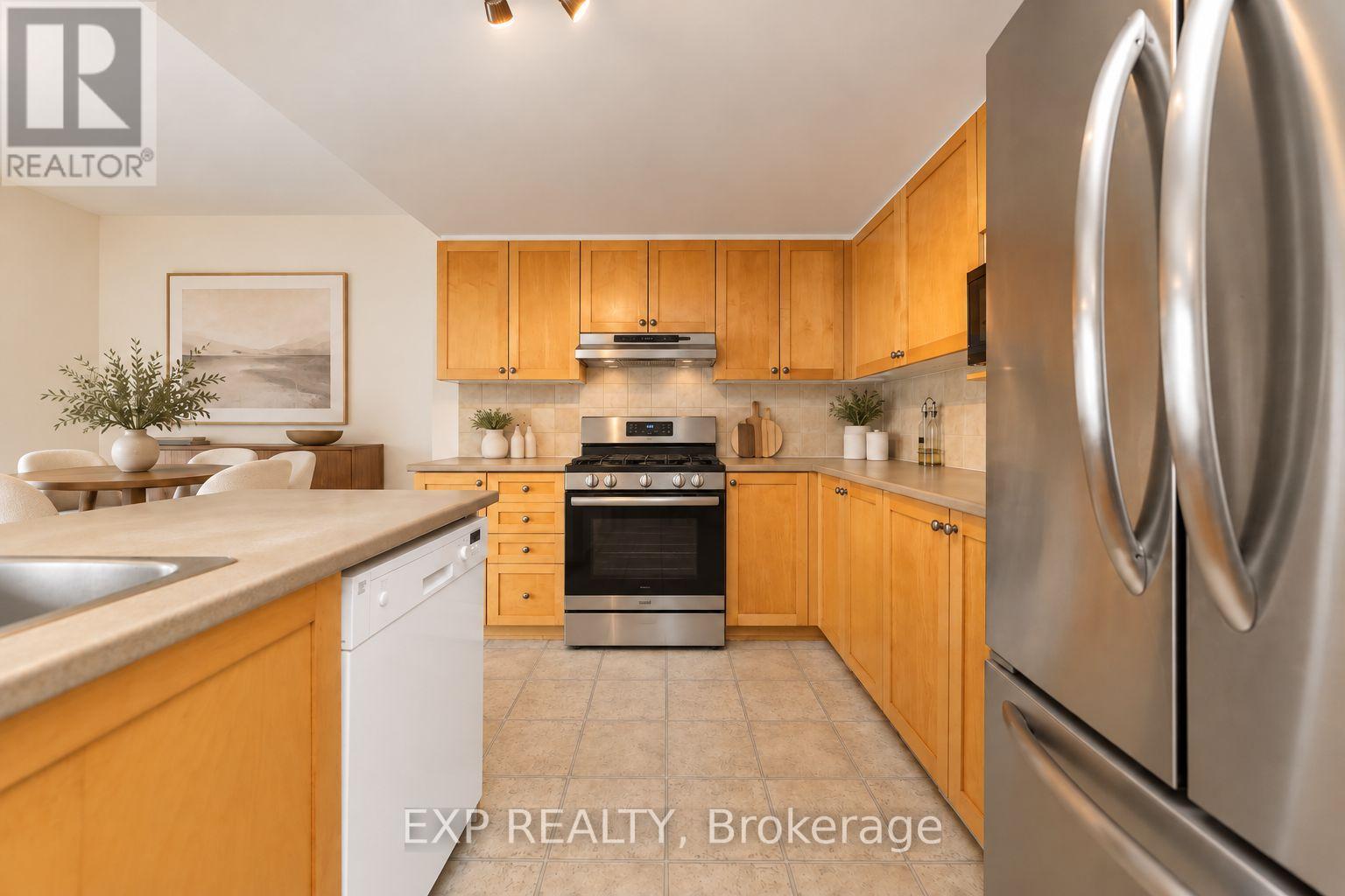 221 Northwind Street Property Photo 13