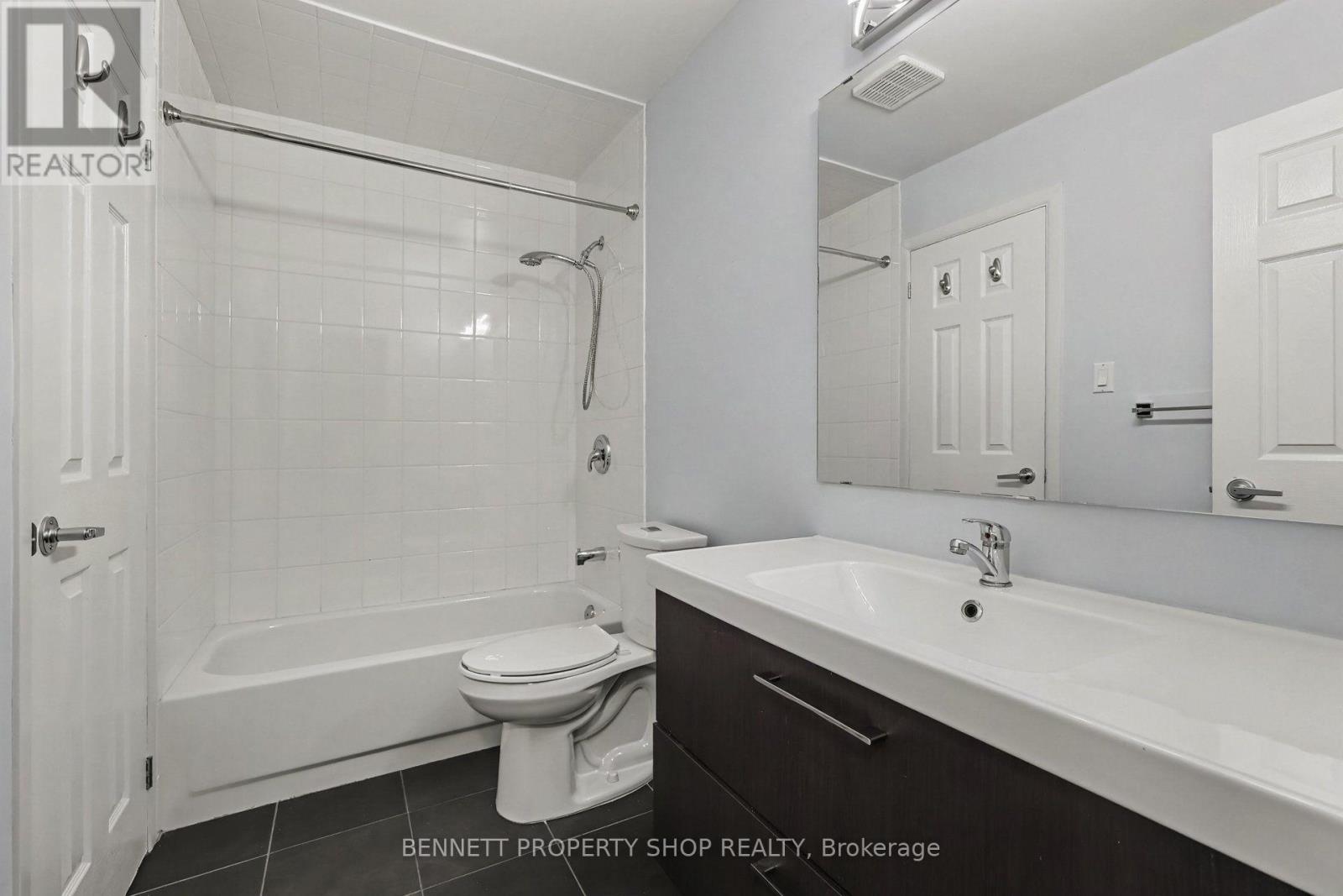 13 Candow Crescent Property Photo 14