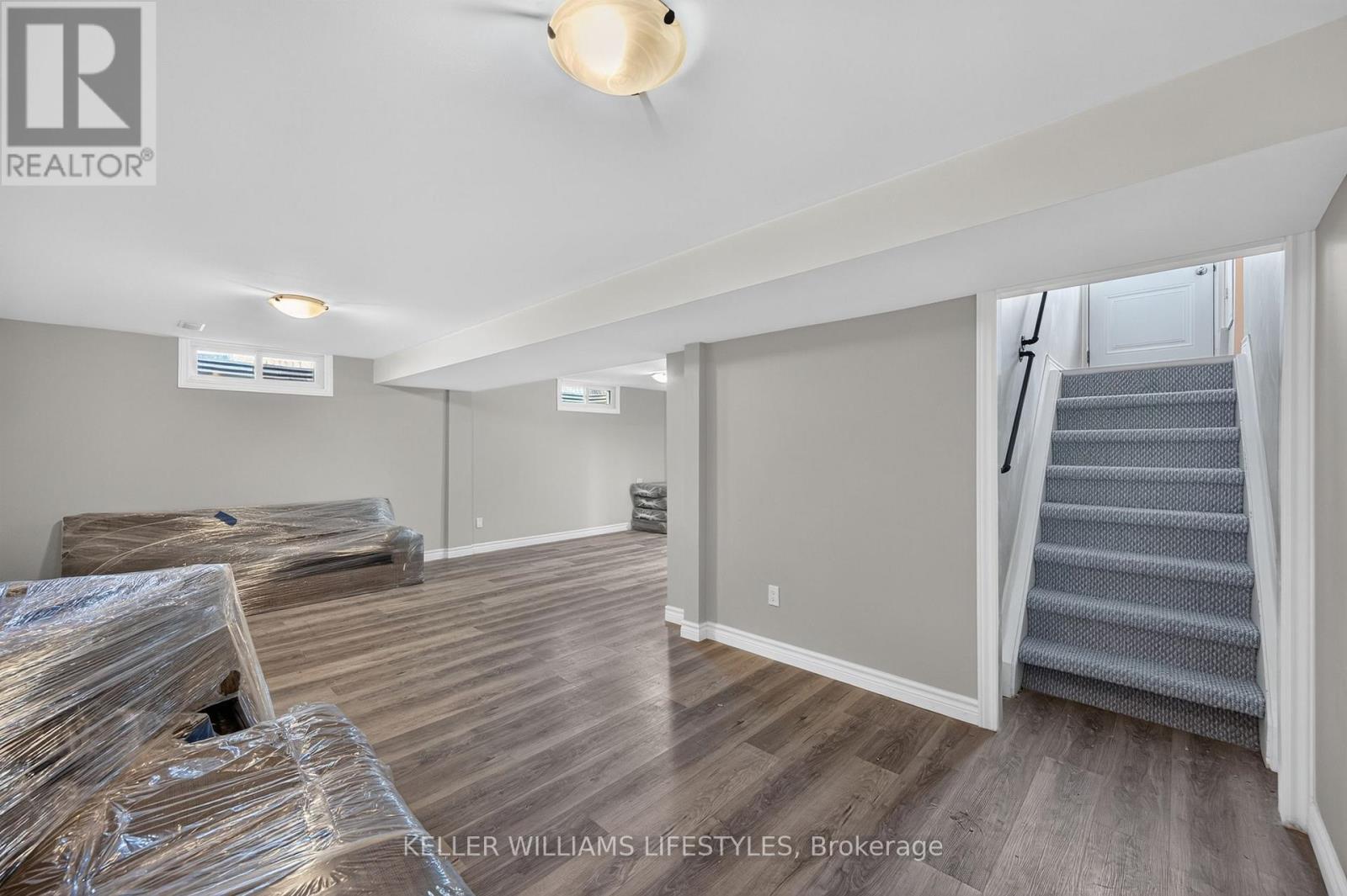 42 Stroud Crescent Property Photo 20