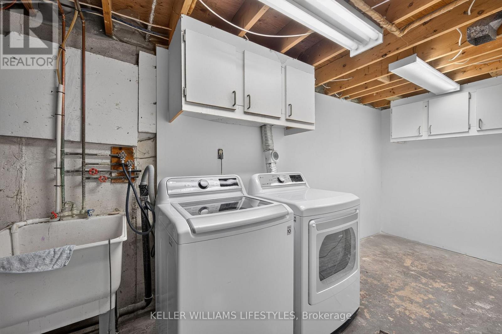 42 Stroud Crescent Property Photo 25