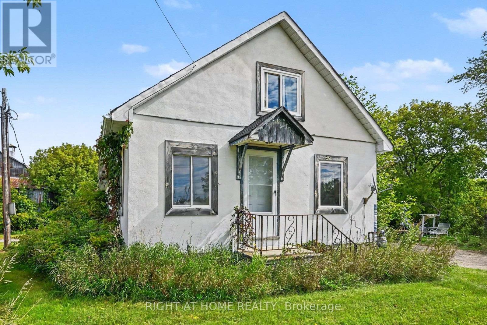 4006 Dunrobin Road Property Photo 1