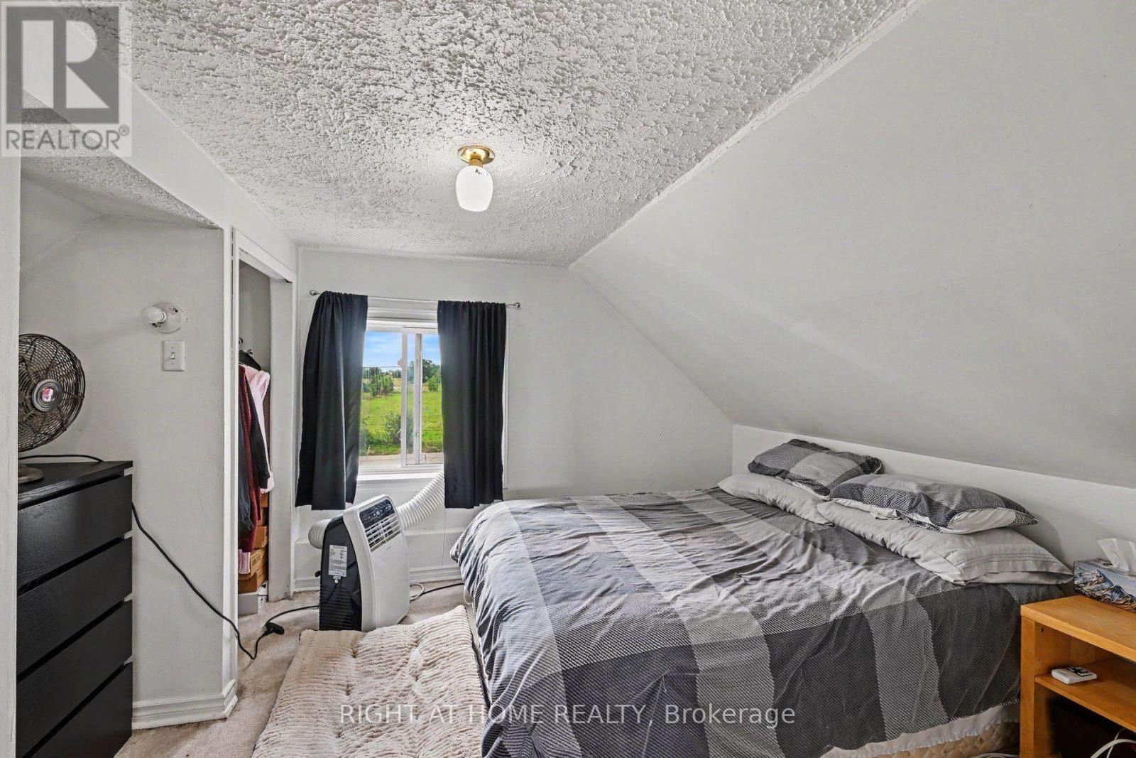 4006 Dunrobin Road Property Photo 14