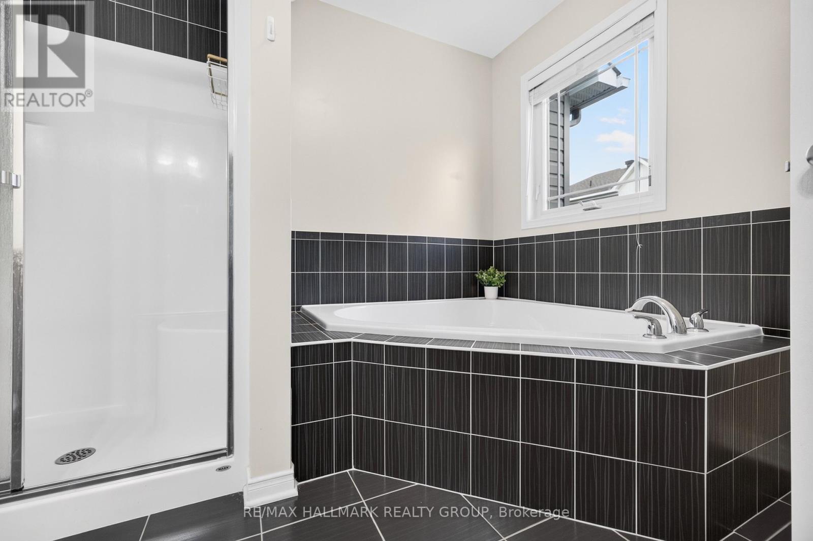 678 Percifor Way Property Photo 31